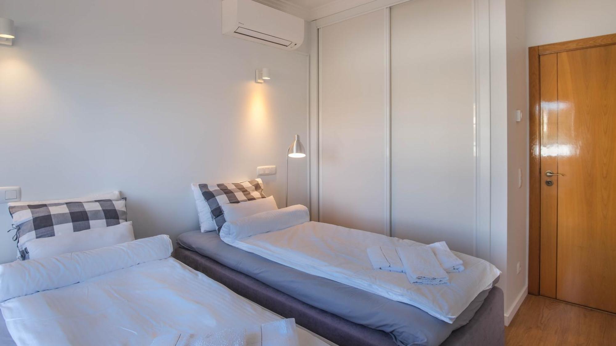Canto Do Sol # 4 Bedroom Villa لاغوس المظهر الخارجي الصورة
